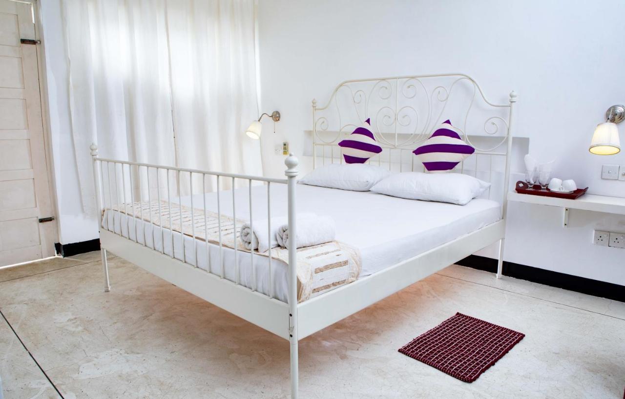 Dehiwala-Mount Lavinia Beverly Villa מראה חיצוני תמונה